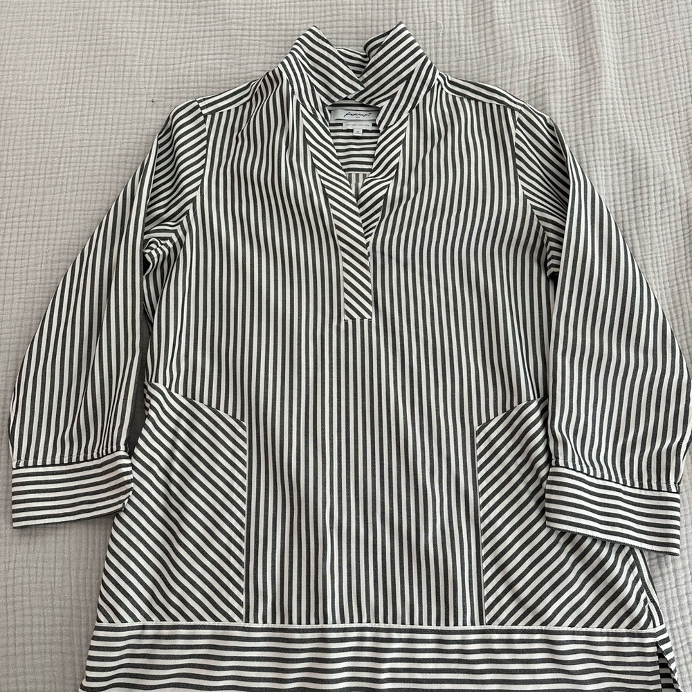 Foxcroft Black and White Chevron Blouse